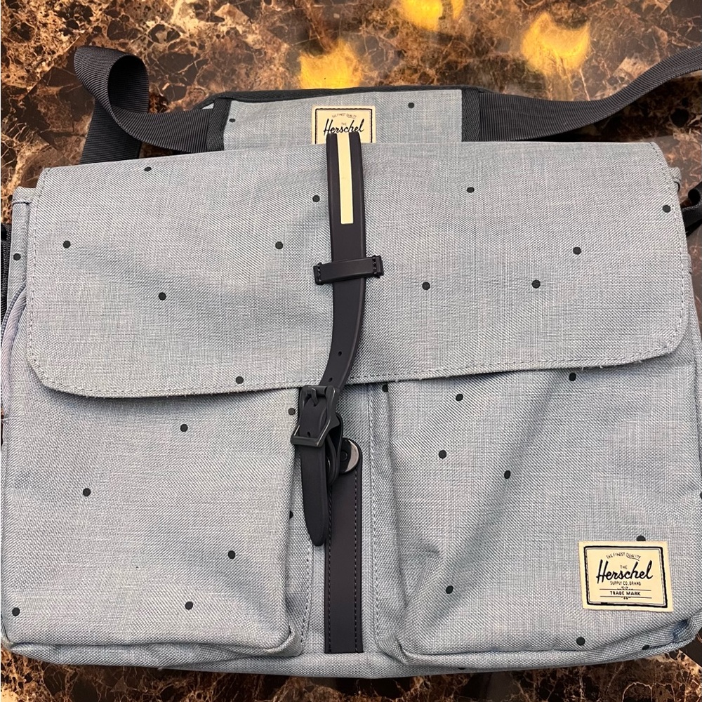 Herschel Messenger Bag with padded laptop sleeve